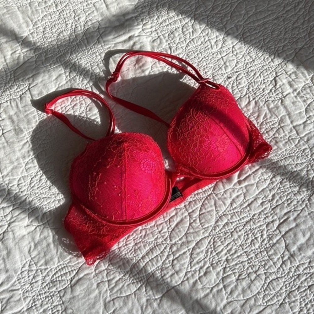 Victoria's Secret Sexy Little Things Red Lace Pushup Bra, Size 34B